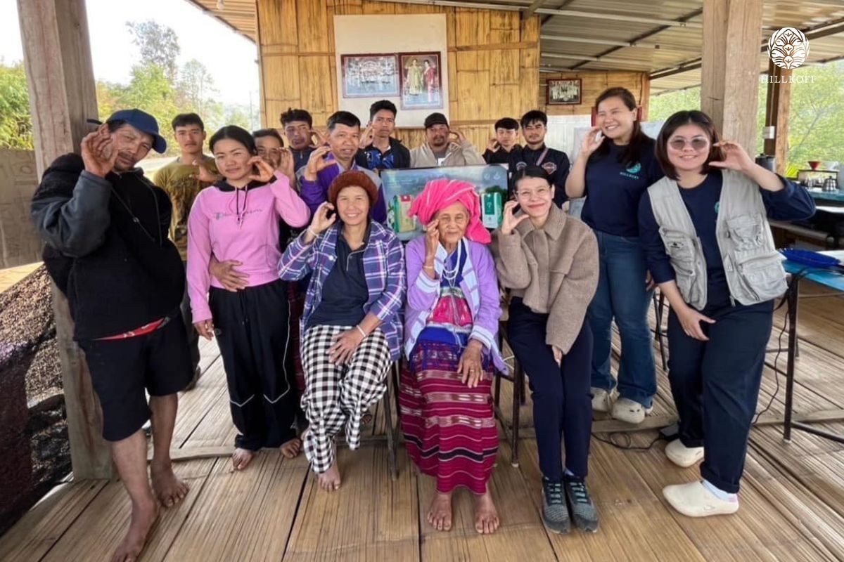 You are currently viewing ร่วมถ่ายทอดองค์ความรู้ด้านกาแฟแก่กลุ่มวิสาหกิจชุมชนเกษตรเชิงท่องเที่ยวบ้านหัวฮะ จังหวัดแม่ฮ่องสอน